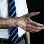 悪質な転職エージェント見極め方！複数登録でリスク回避！